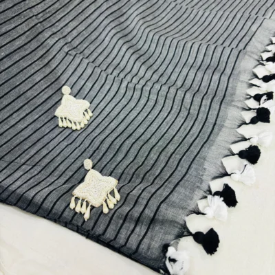Handloom Mulmul Striped Saree — Black — border and pallu