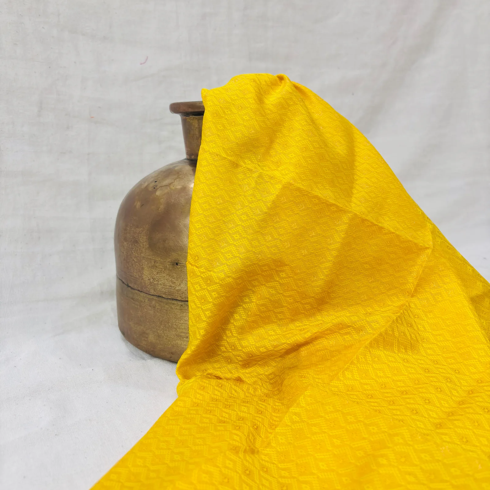 Handloom Mulmul Zari Stripe Saree — Multicolour — border and pallu