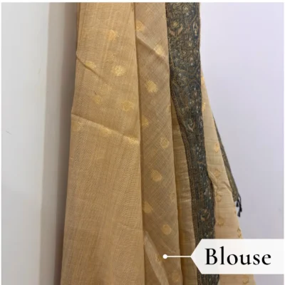 Cotton Kasuti Woven Saree — Beige — texture close-up