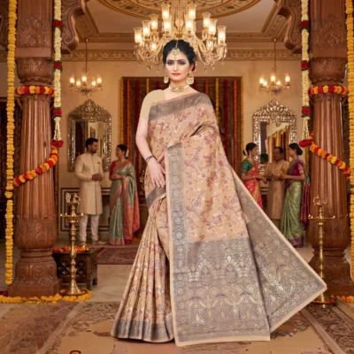 Cotton Kasuti Woven Saree — Beige — border and pallu
