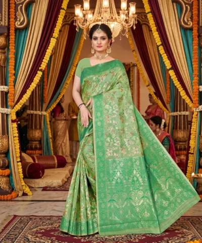 Cotton Kasuti Woven Saree — Lime Green — border and pallu