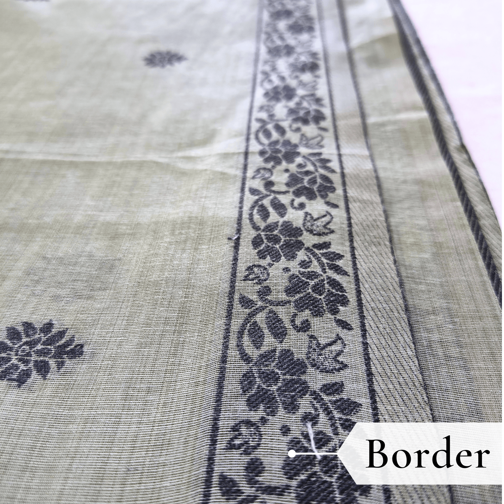 Cotton Kalamkari Woven Saree — Grey — Daftar — fabric close-up