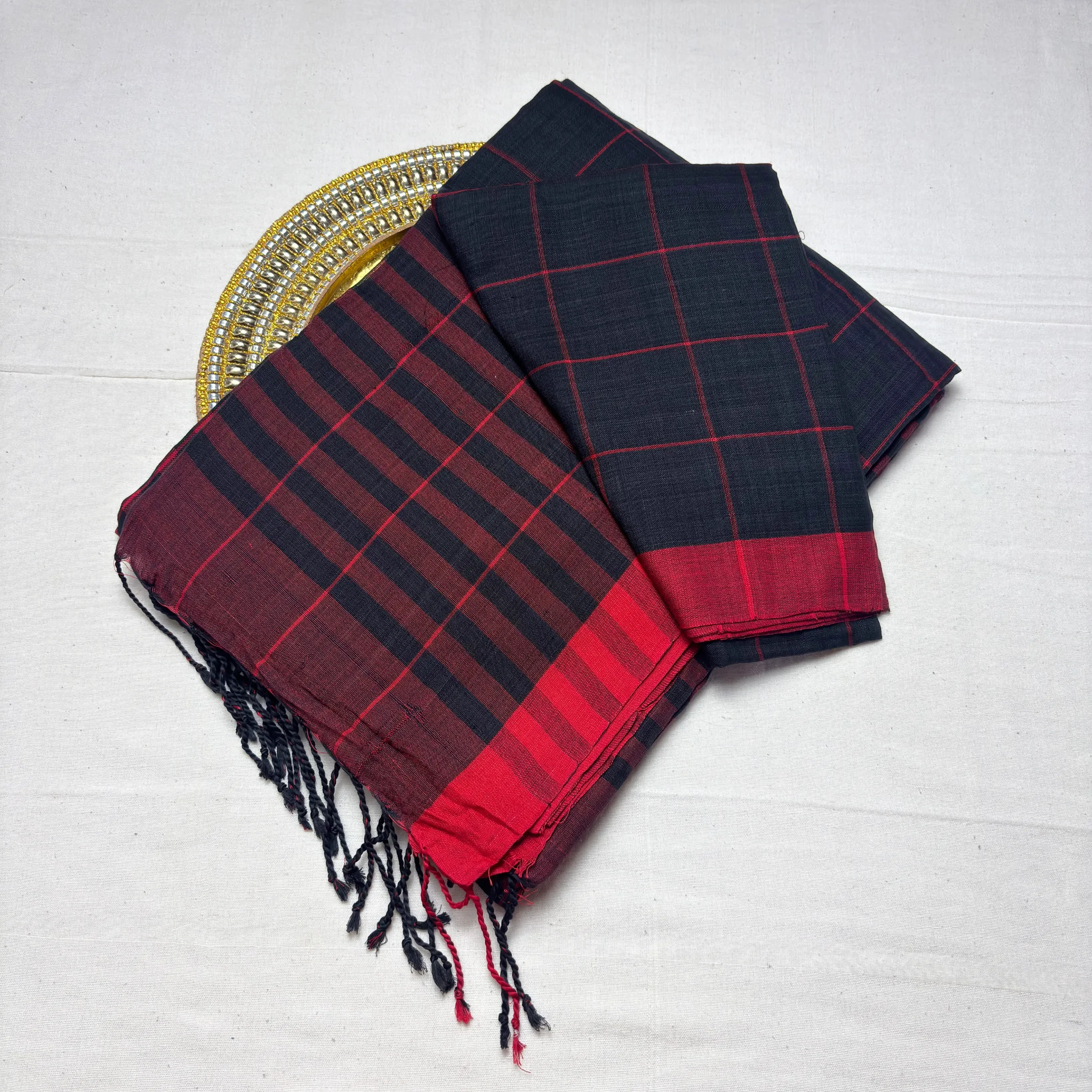 Khadi Check Handloom Saree — Black - Image 6