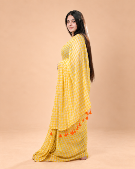 Mulmul Checks Woven Saree — Yellow