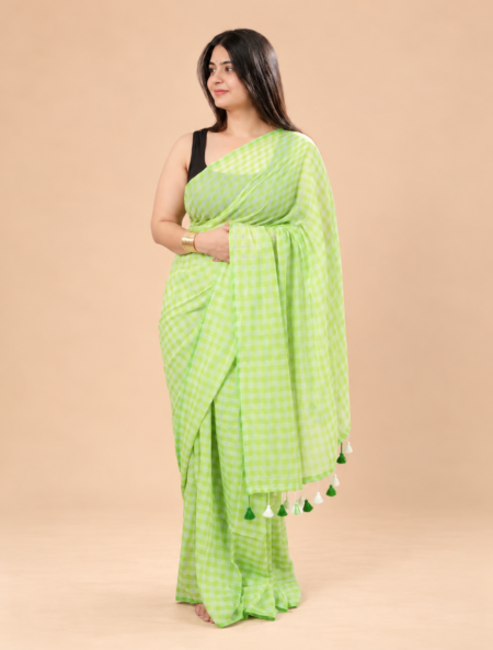 Mulmul Checks Woven Saree — Green