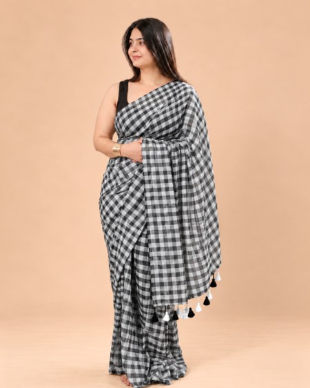 Mulmul Checks Woven Saree — Black